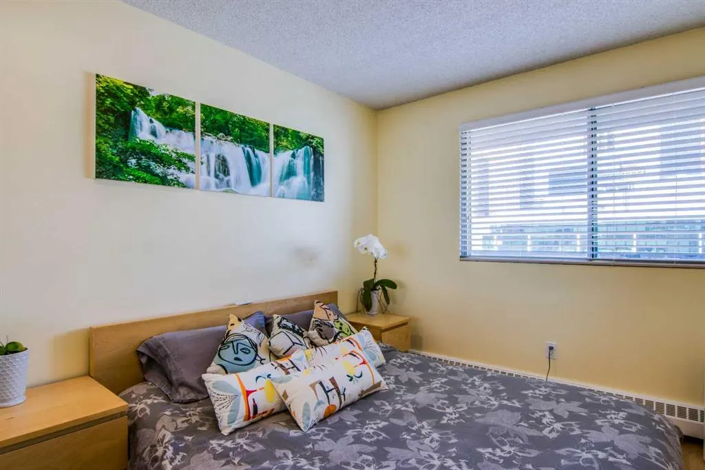 220 13 Avenue SW, #804