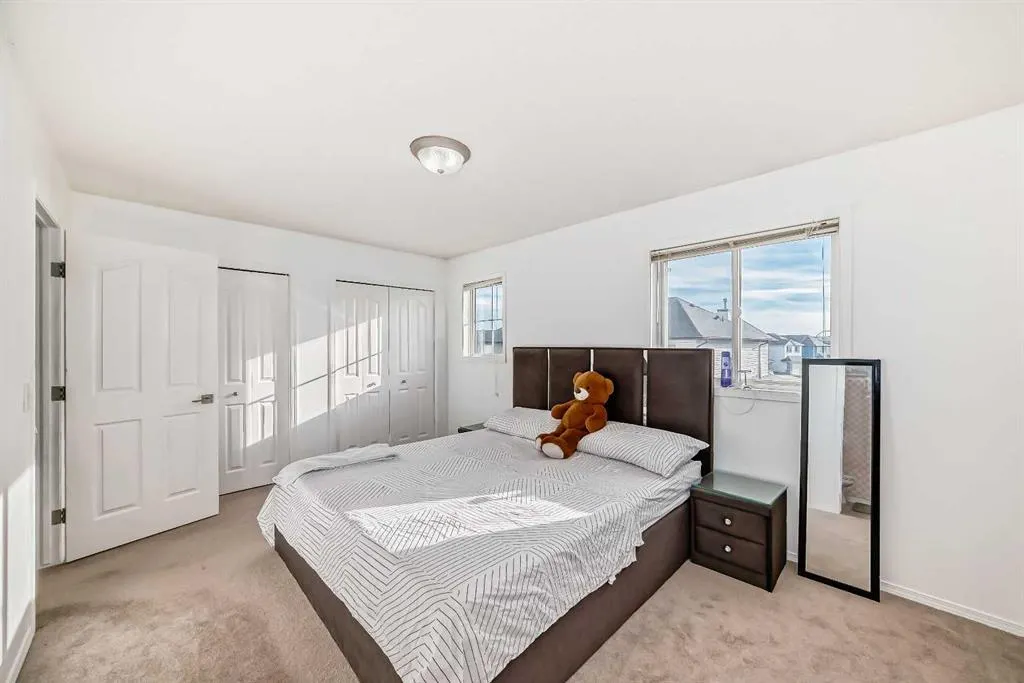 56 Saddletree Court NE
