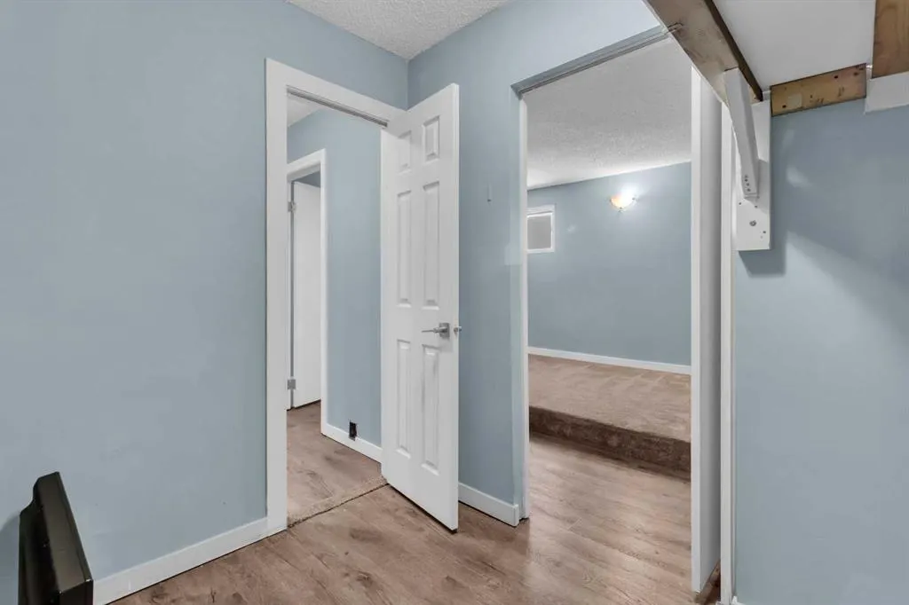 111 Pinemill Mews NE