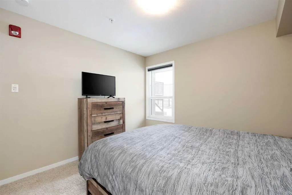 201 Abasand Drive, #422
