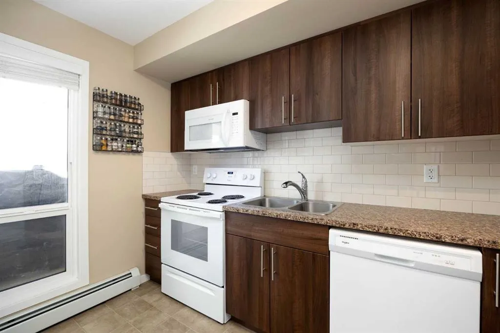 201 Abasand Drive, #422