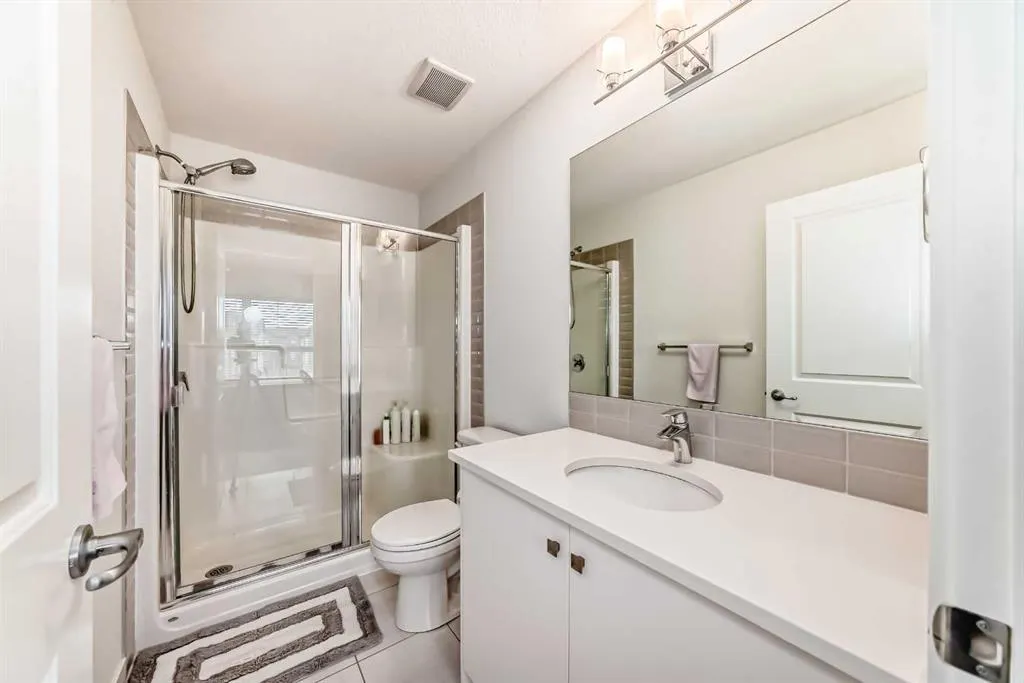 15 Evanscrest Park NW, #508