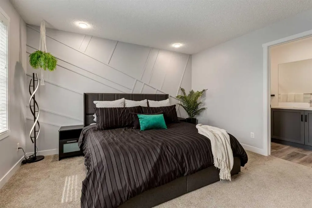 44 Carringvue Link NW