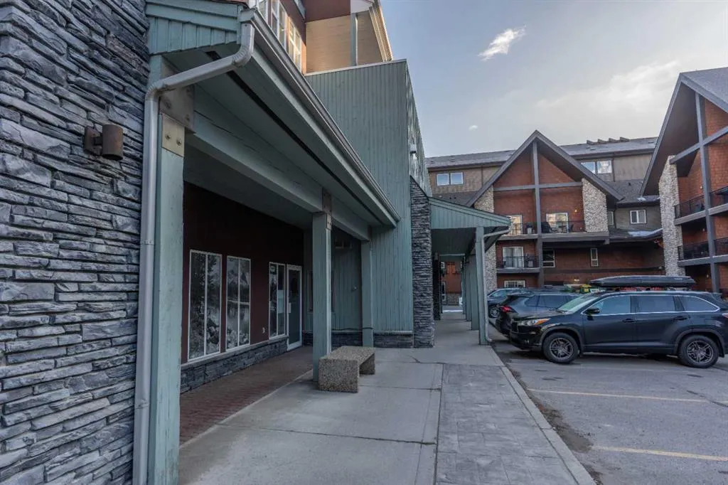1151 sidney Street, #109