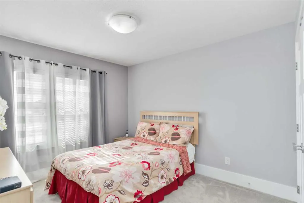 173 Ward Crescent