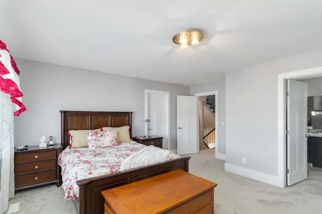 173 Ward Crescent