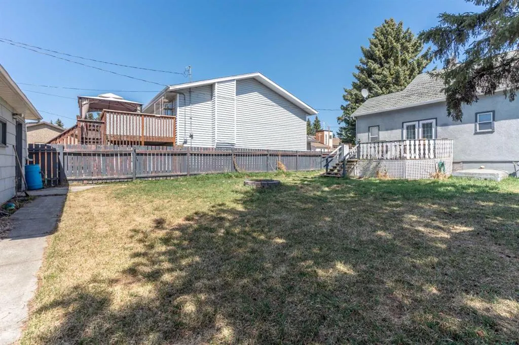 14 1st Avenue S