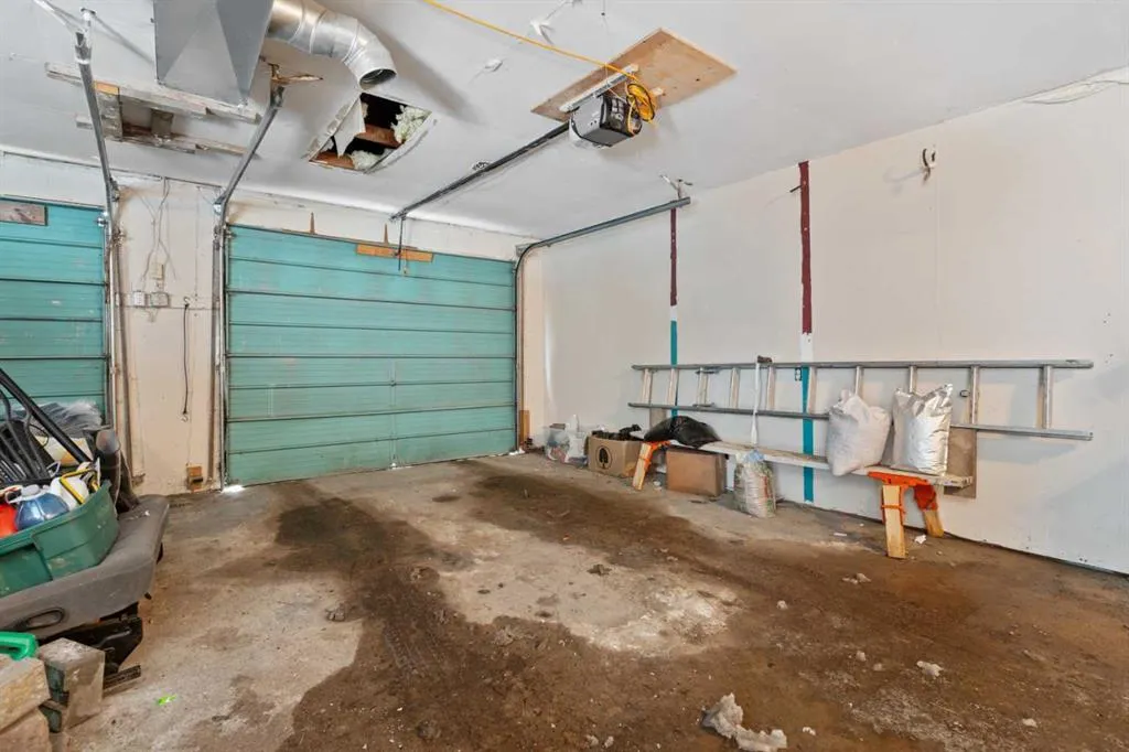 14 1st Avenue S