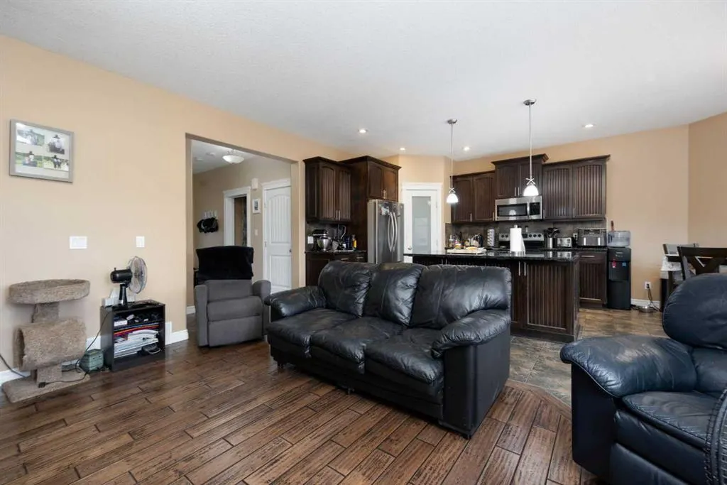 101 Huberman Way