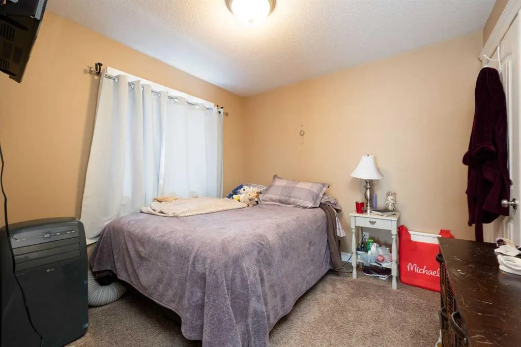 101 Huberman Way