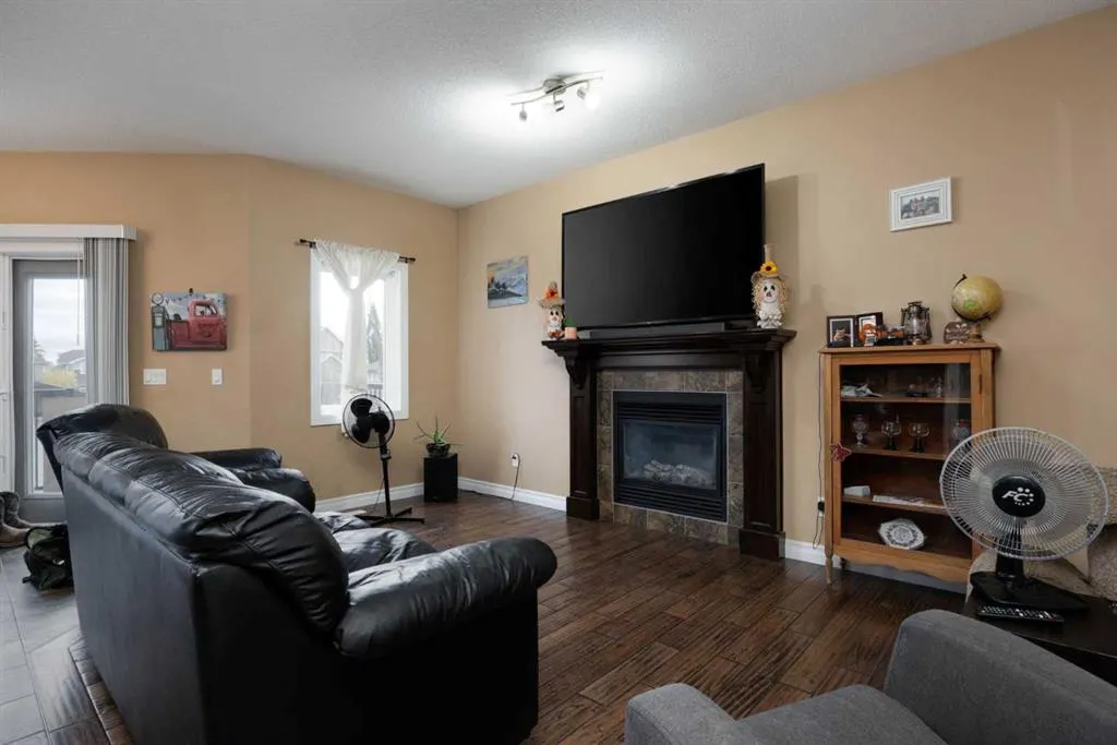 101 Huberman Way