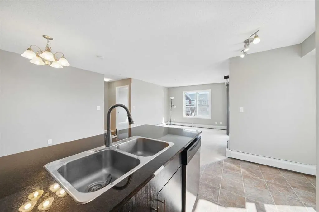 81 LEGACY Boulevard SE, #1240