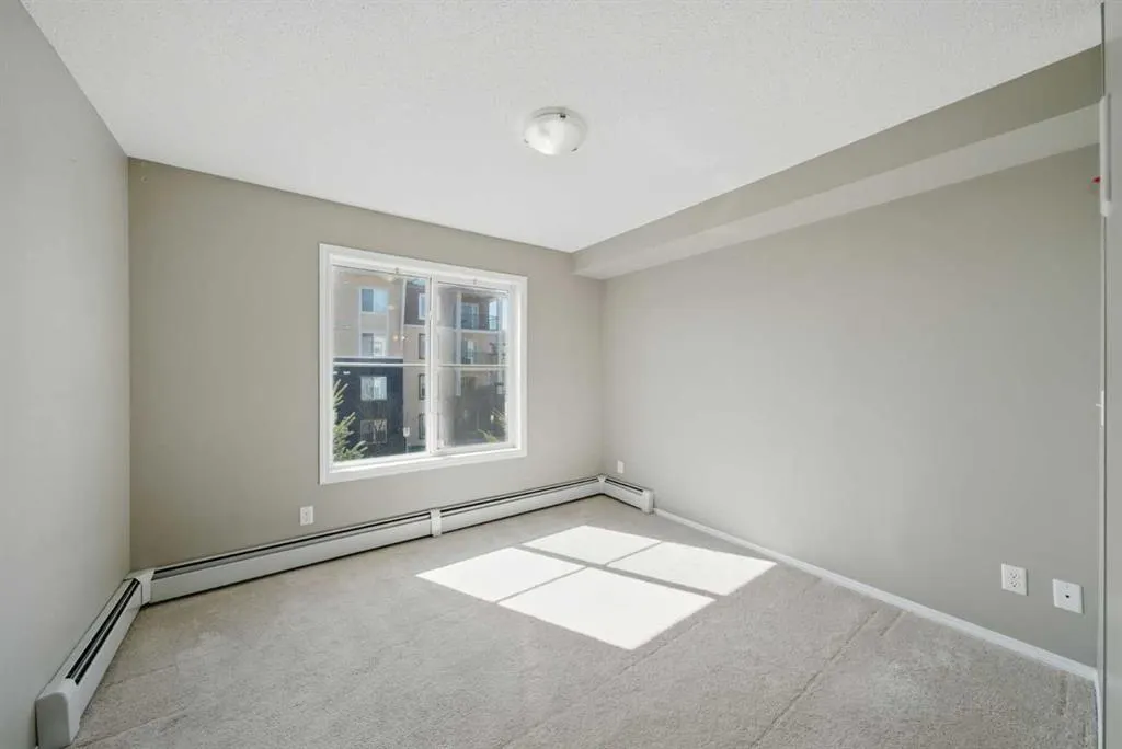 81 LEGACY Boulevard SE, #1240