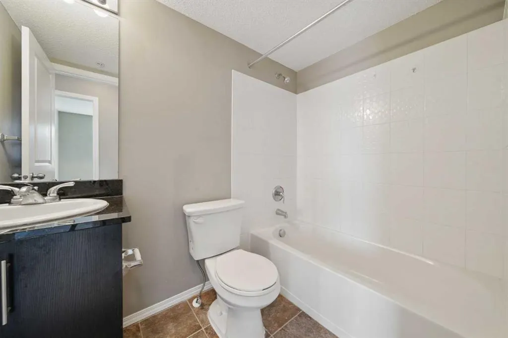 81 LEGACY Boulevard SE, #1240