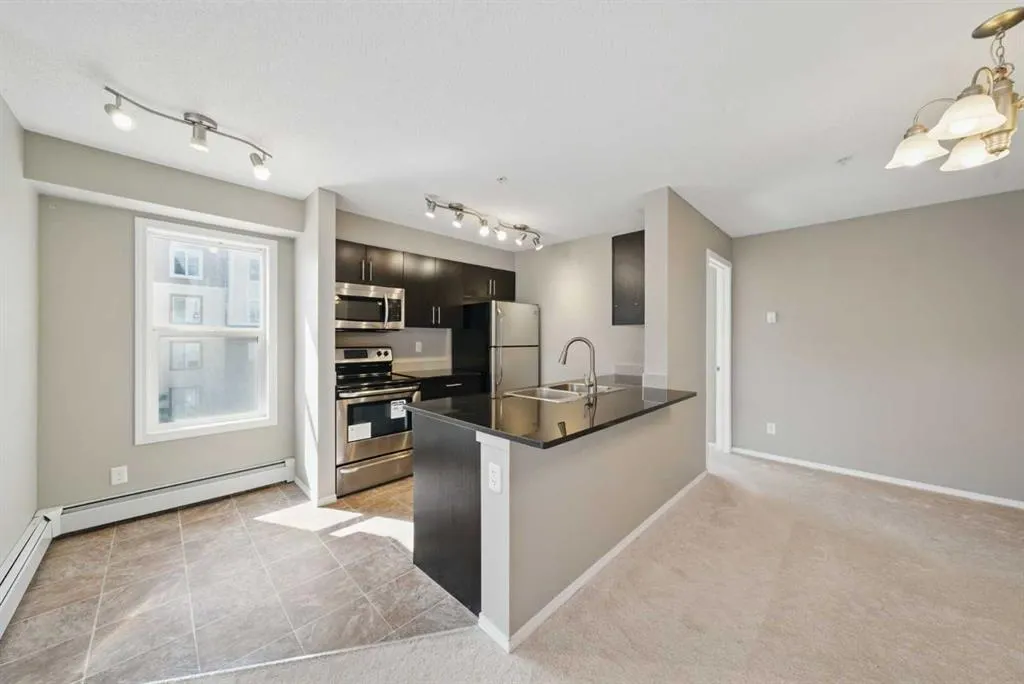81 LEGACY Boulevard SE, #1240