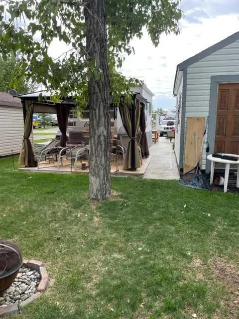 370165 79 Street E, #222