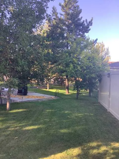 370165 79 Street E, #222