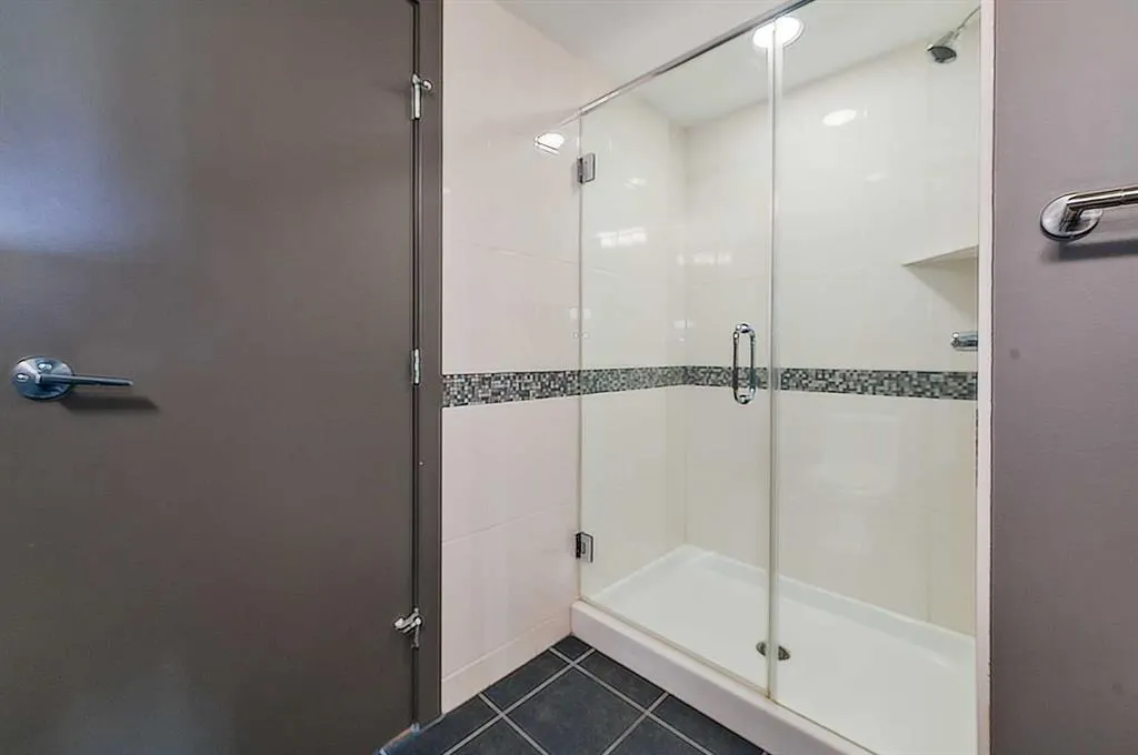888 4 Avenue SW, #1807