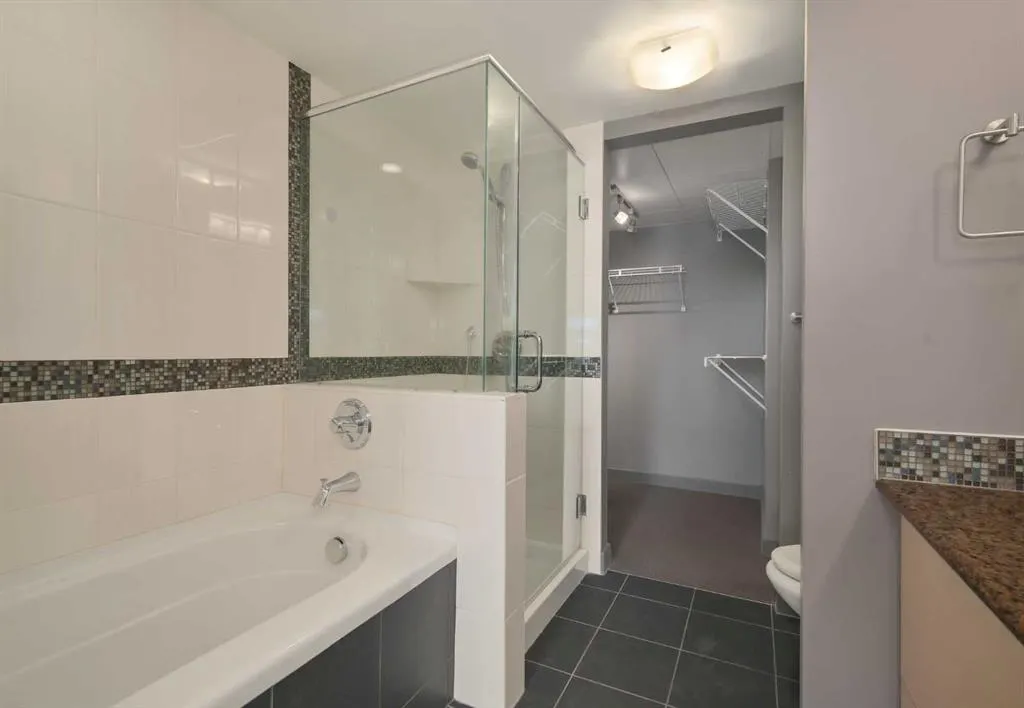 888 4 Avenue SW, #1807