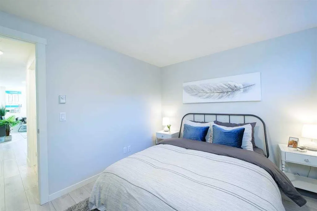 135 Mahogany Parade SE, #1104