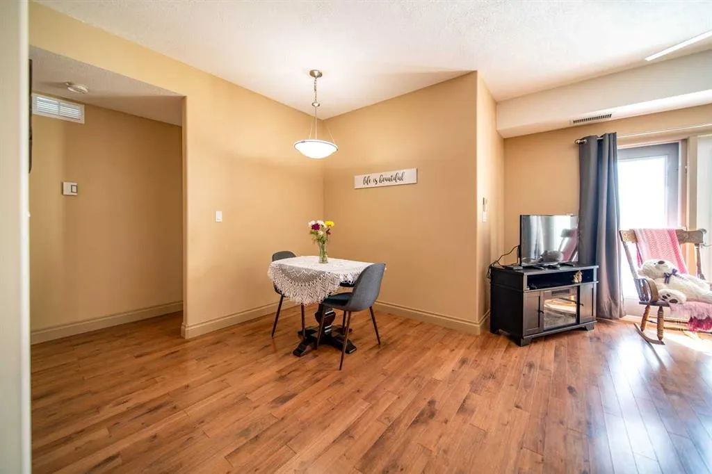 2609 11 Avenue, #210