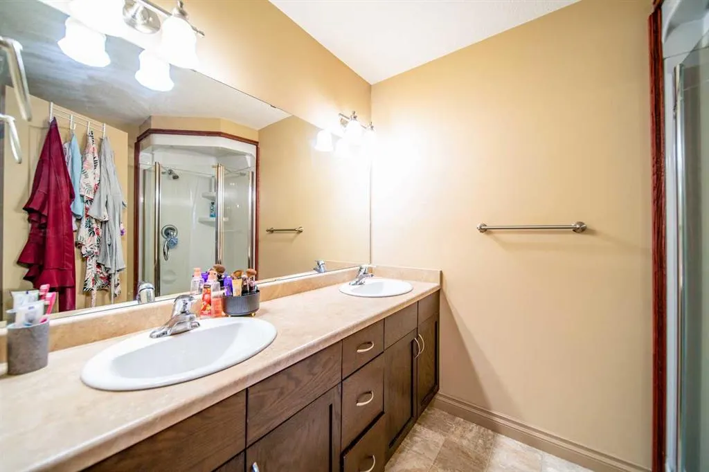 2609 11 Avenue, #210