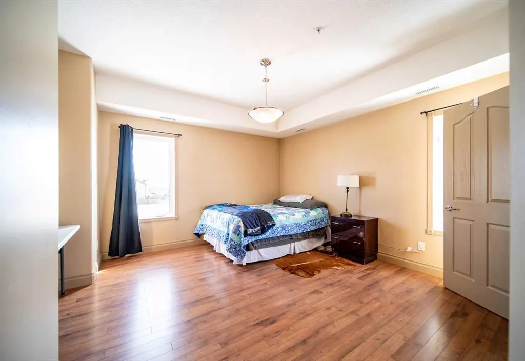 2609 11 Avenue, #210
