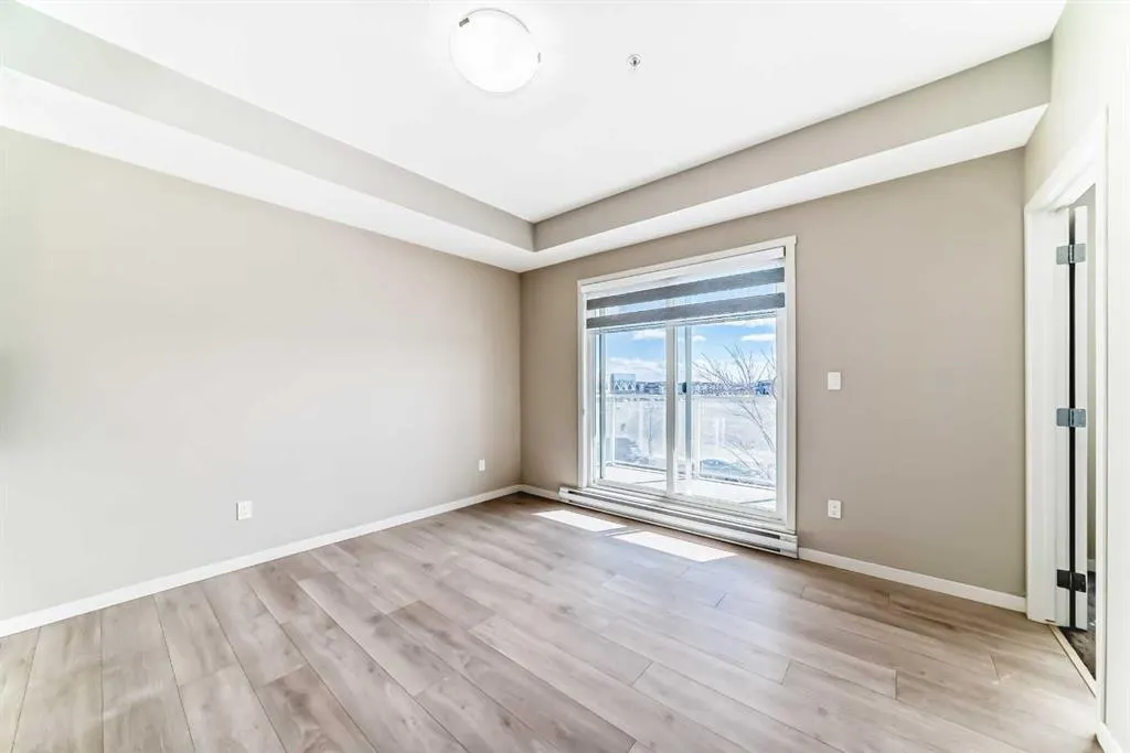20 Seton Park SE, #201