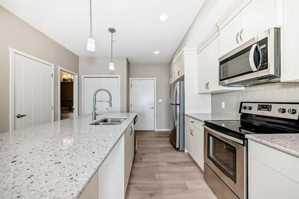 20 Seton Park SE, #201