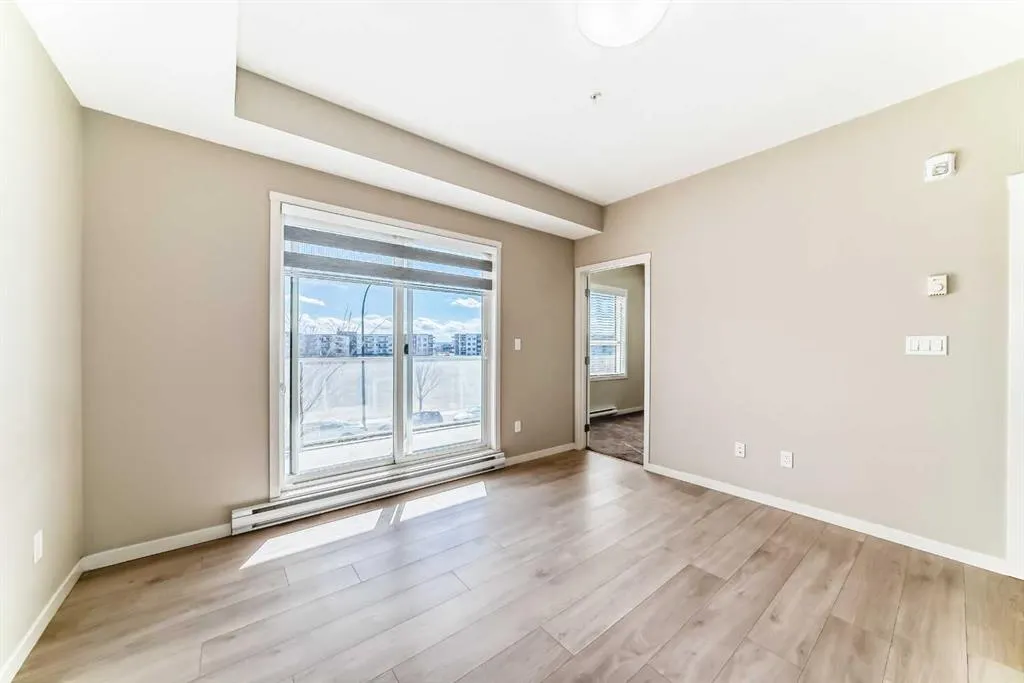 20 Seton Park SE, #201