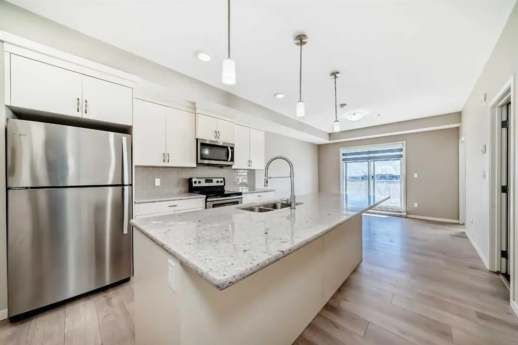 20 Seton Park SE, #201