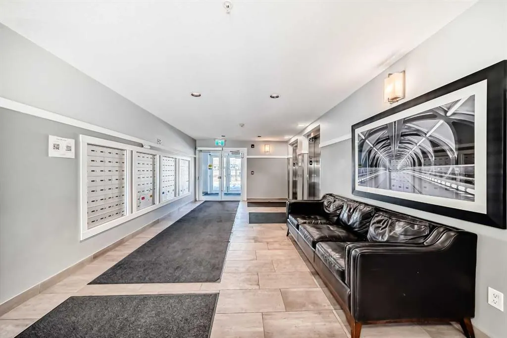20 Seton Park SE, #201