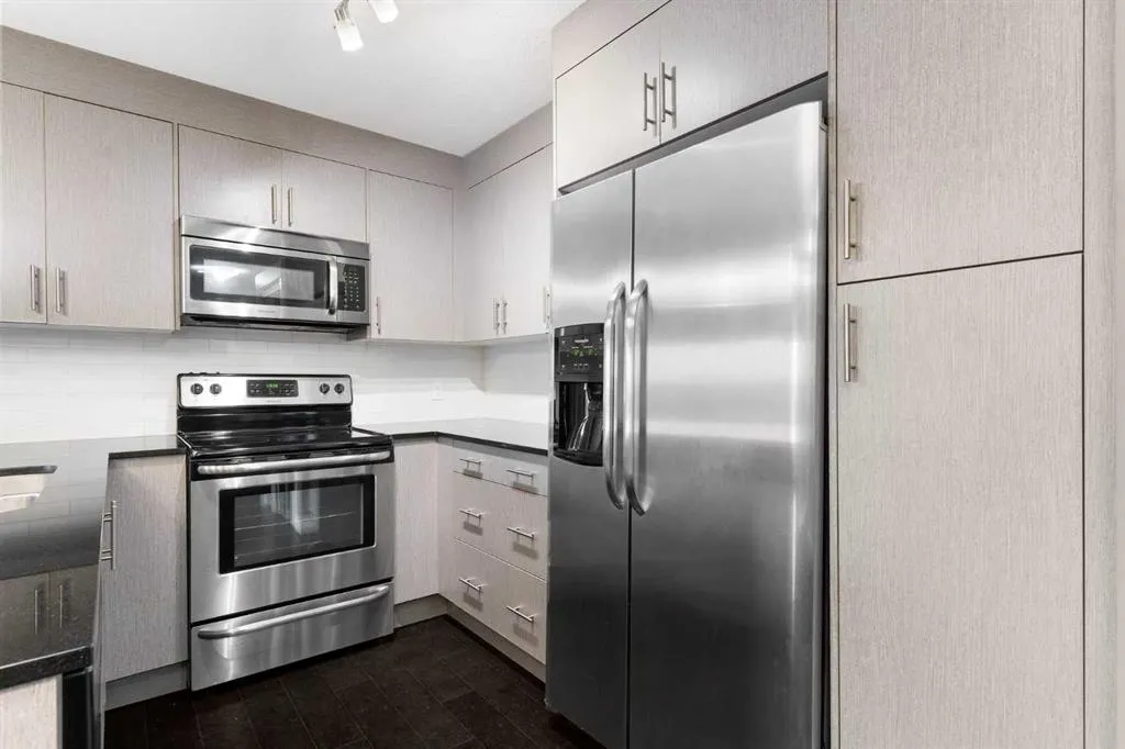 240 Skyview Ranch Road NE, #2110