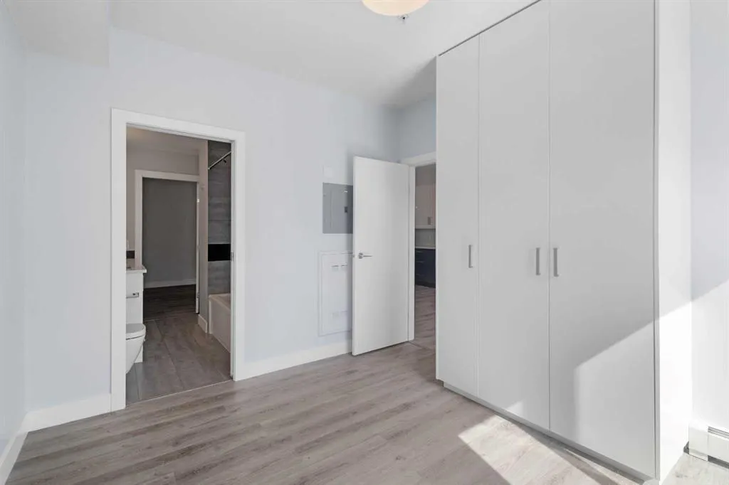 1521 26 Avenue SW, #105