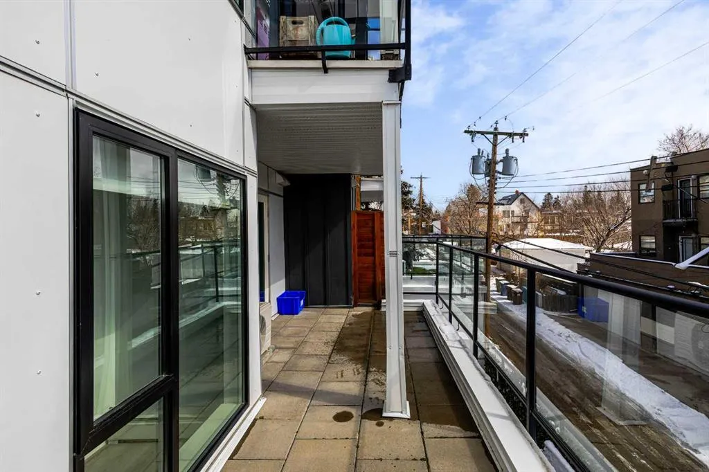 1521 26 Avenue SW, #105