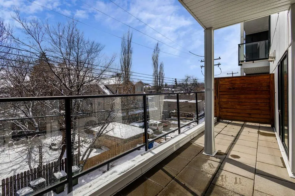1521 26 Avenue SW, #105