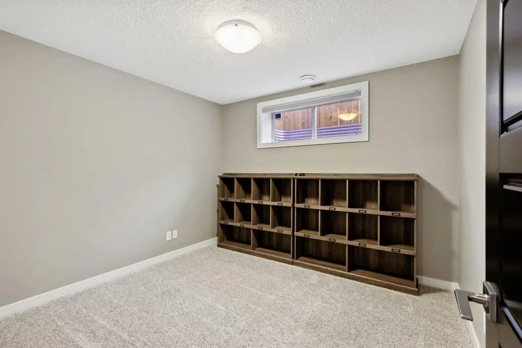 160 Wildrose Drive