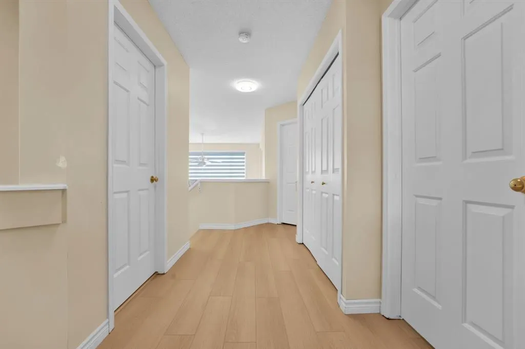 7 Country Hills Park NW