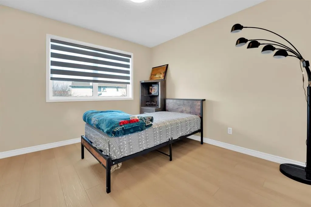 7 Country Hills Park NW