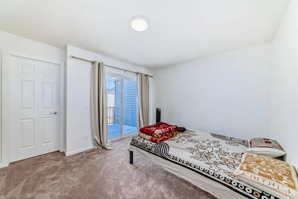 8 Cityscape Boulevard NE