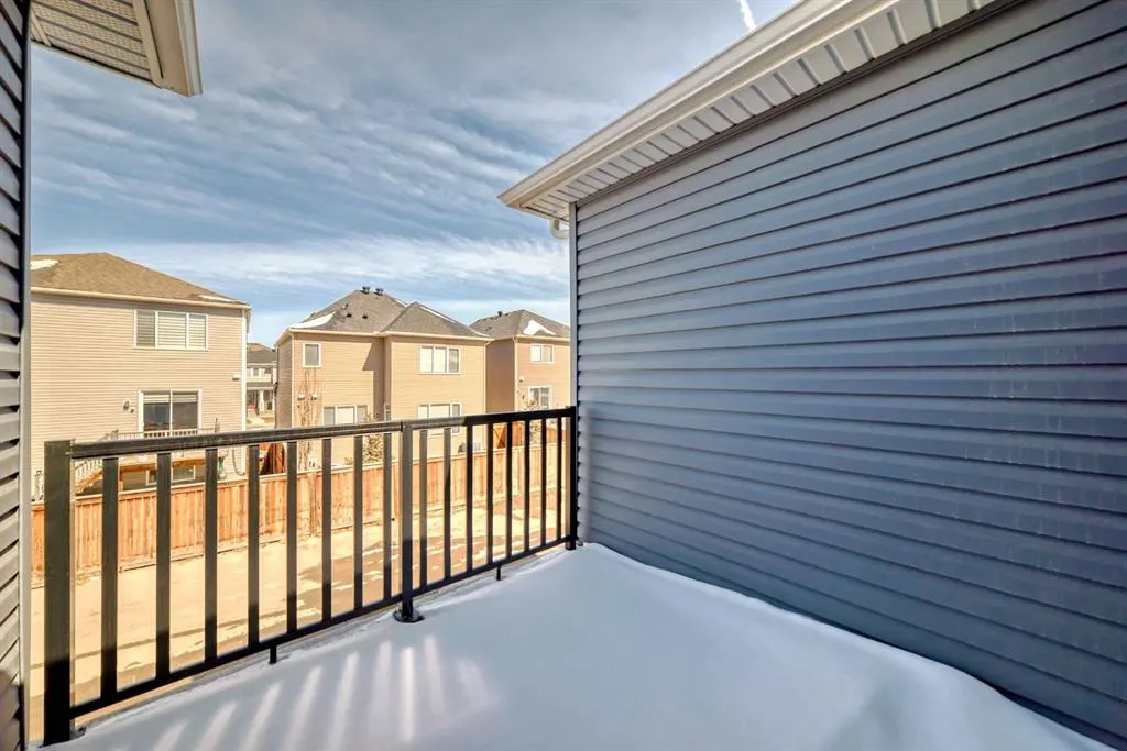 8 Cityscape Boulevard NE