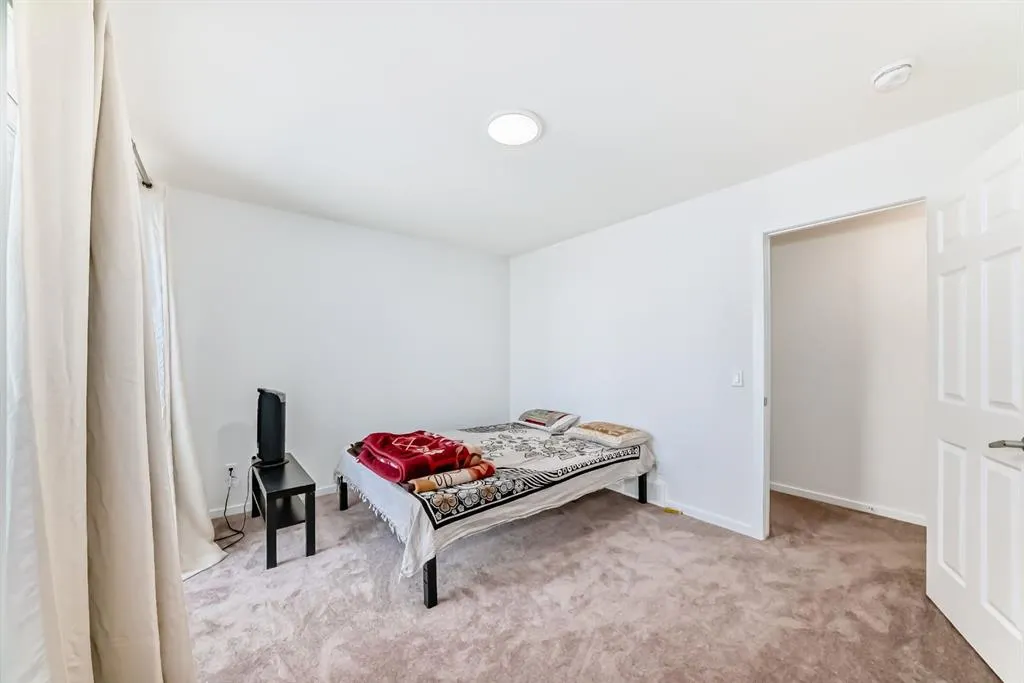 8 Cityscape Boulevard NE