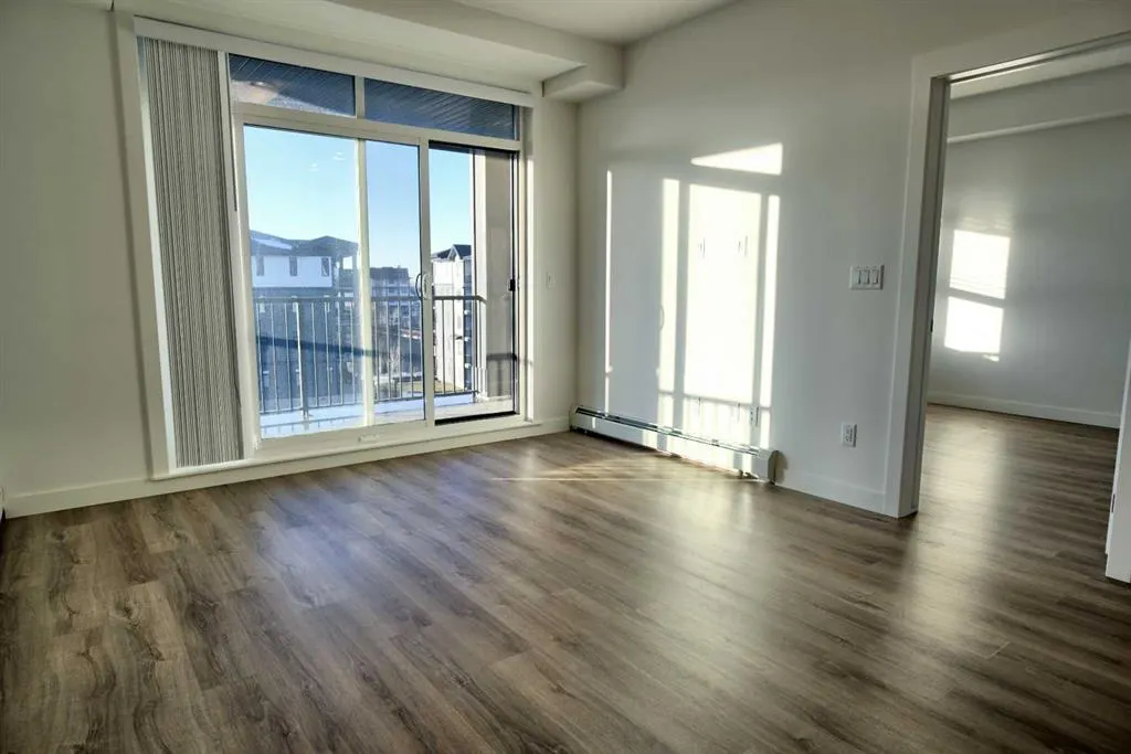20 Sage Hill Walk NW, #411
