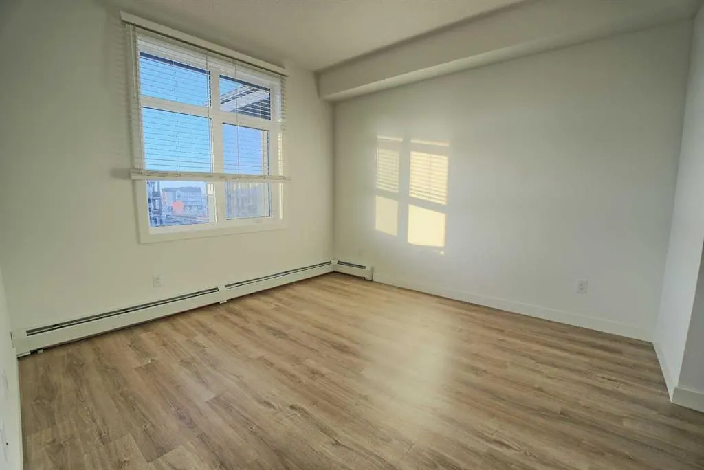 20 Sage Hill Walk NW, #411