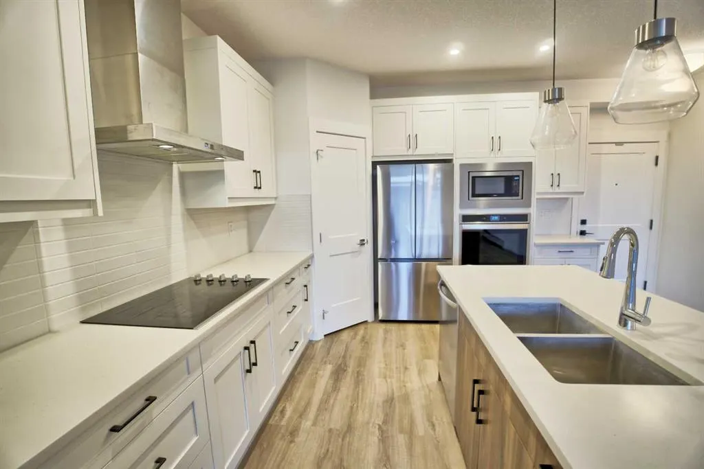 20 Sage Hill Walk NW, #411