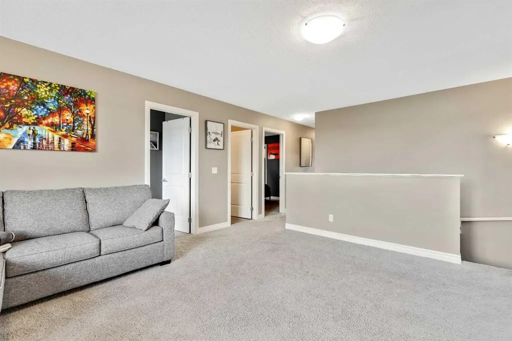 151 Cimarron Vista Crescent