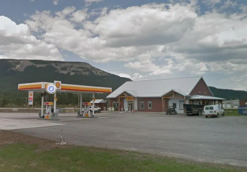 123 Shell Gas & Liquor Street