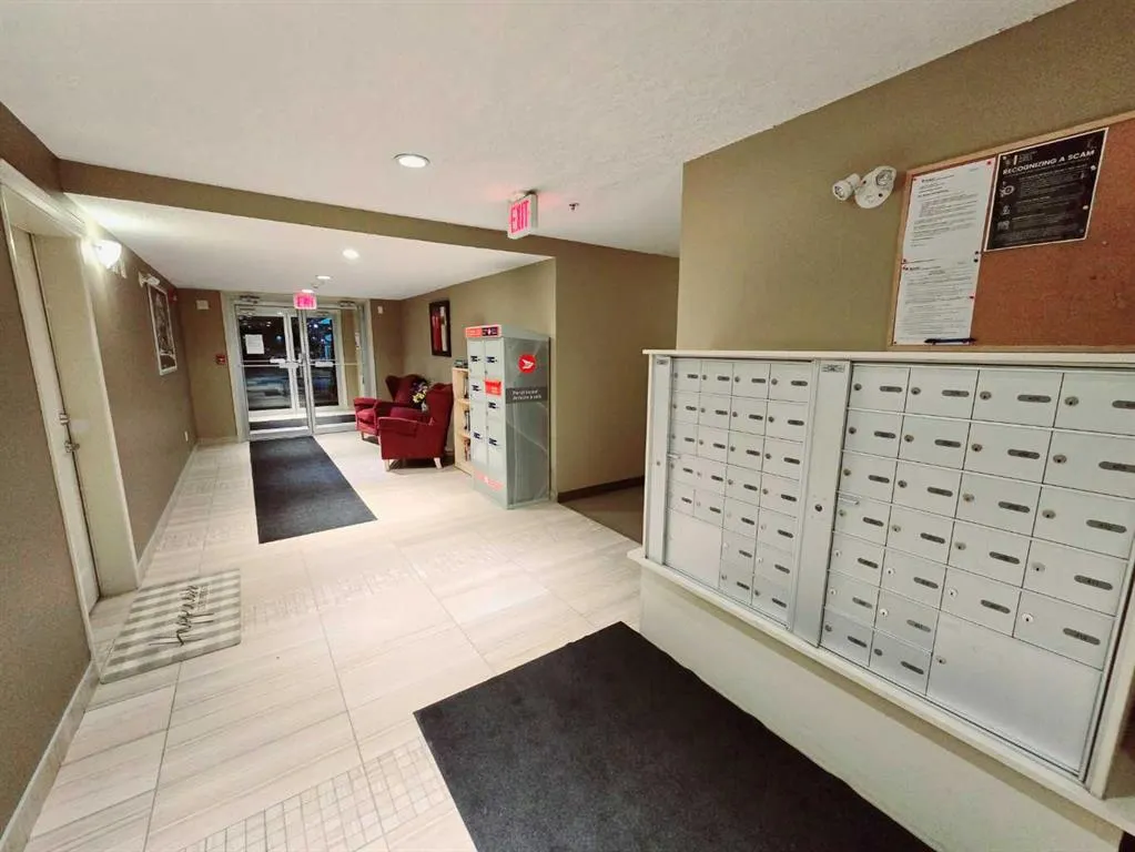 102 Cranberry Park SE, #408
