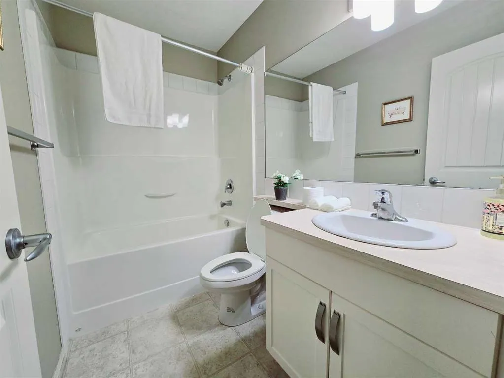102 Cranberry Park SE, #408
