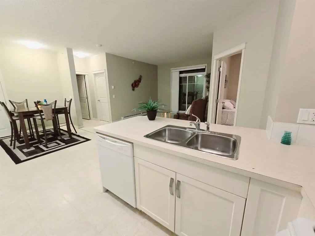 102 Cranberry Park SE, #408